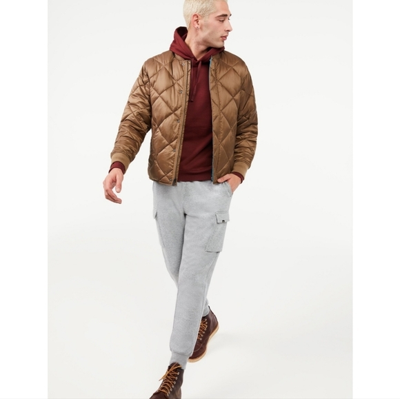 NWT Free Assembly Men's Fleece Cargo Joggers - Picture 6 of 6